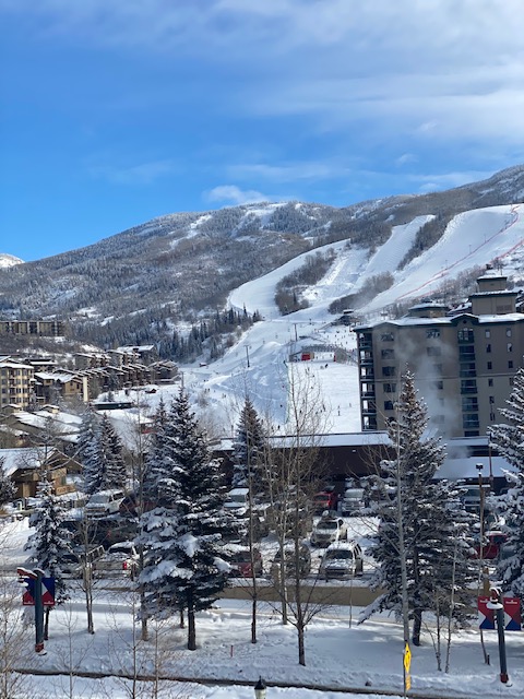 TRAVEL GUIDE: Steamboat Springs, Colorado | KingdomofSequins